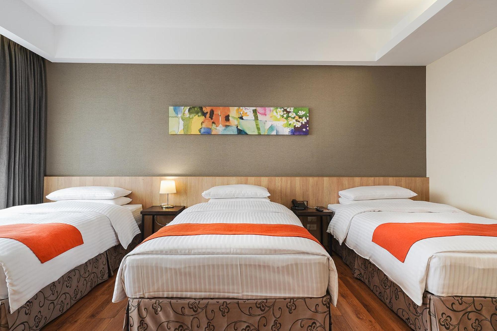 Hoya Resort Hotel Kaohsiung Exterior photo