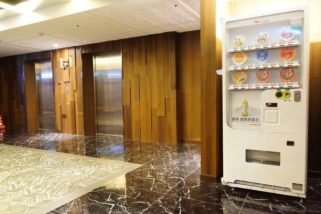 Hoya Resort Hotel Kaohsiung Exterior photo